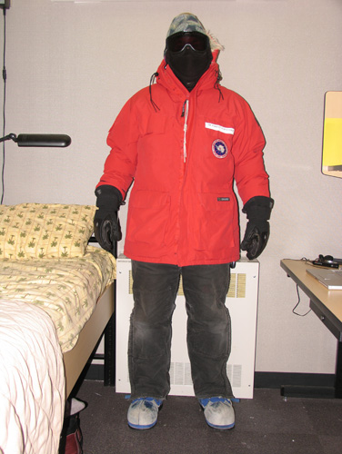 extreme cold weather clothing